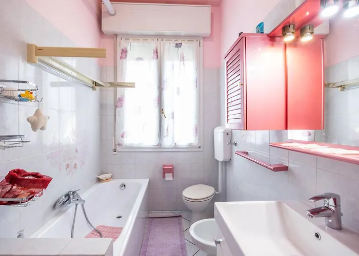 Nadia House, By Short Holidays Apartament